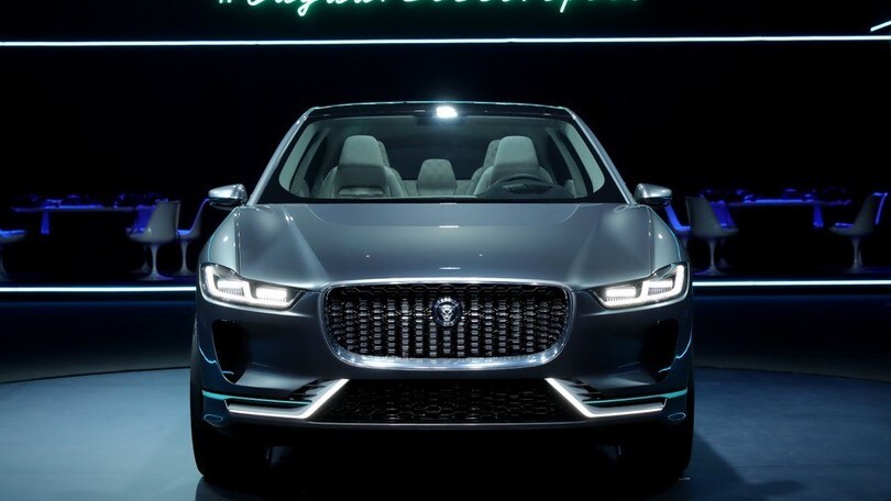 Jaguar svela il Suv elettrico I-pace