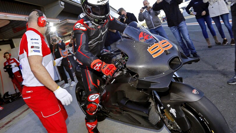 MotoGp, Ciabatti: «Lorenzo, buon inizio con la Ducati»