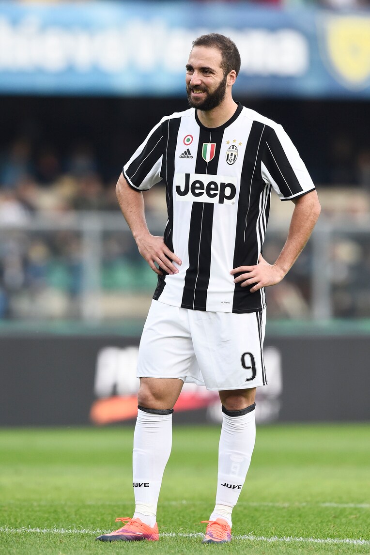 Globe Soccer Awards, Higuain sfida Messi e Vardy per il premio