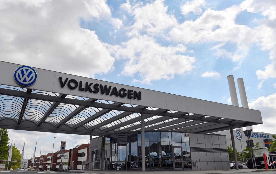 Dieselgate, Volkswagen taglia 30.000 posti di lavoro