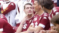 Torino in posa per la foto ufficiale: Belotti è la superstar