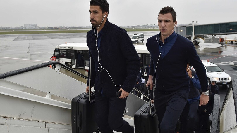 Juventus, Allegri ha in mente il tridente Cuadrado, Mandzukic e Alex Sandro. Chiellini in panca