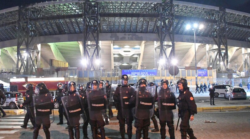Napoli, denunciati 4 tifosi della Dinamo Kiev