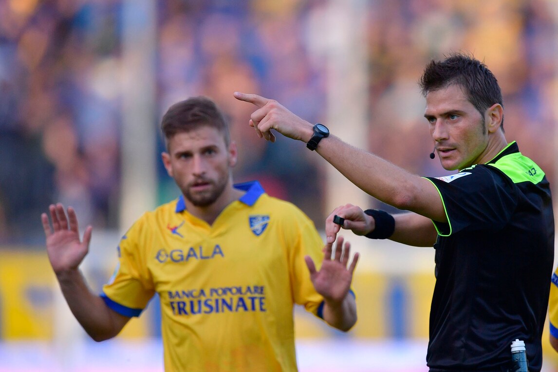 Serie B Perugia-Novara, dirige Pasqua. Salernitana-Pro Vercelli: Abisso