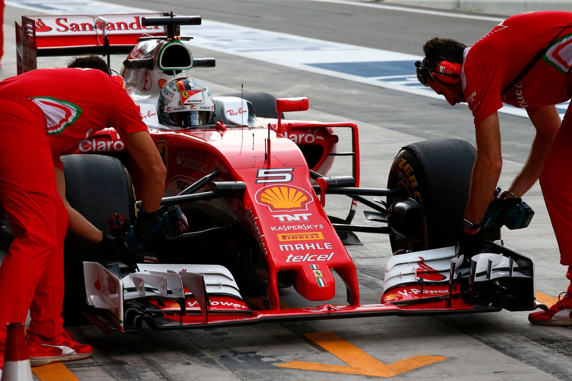 F1 Ferrari, Vettel: «Abu Dhabi, in gara lotto per il podio»
