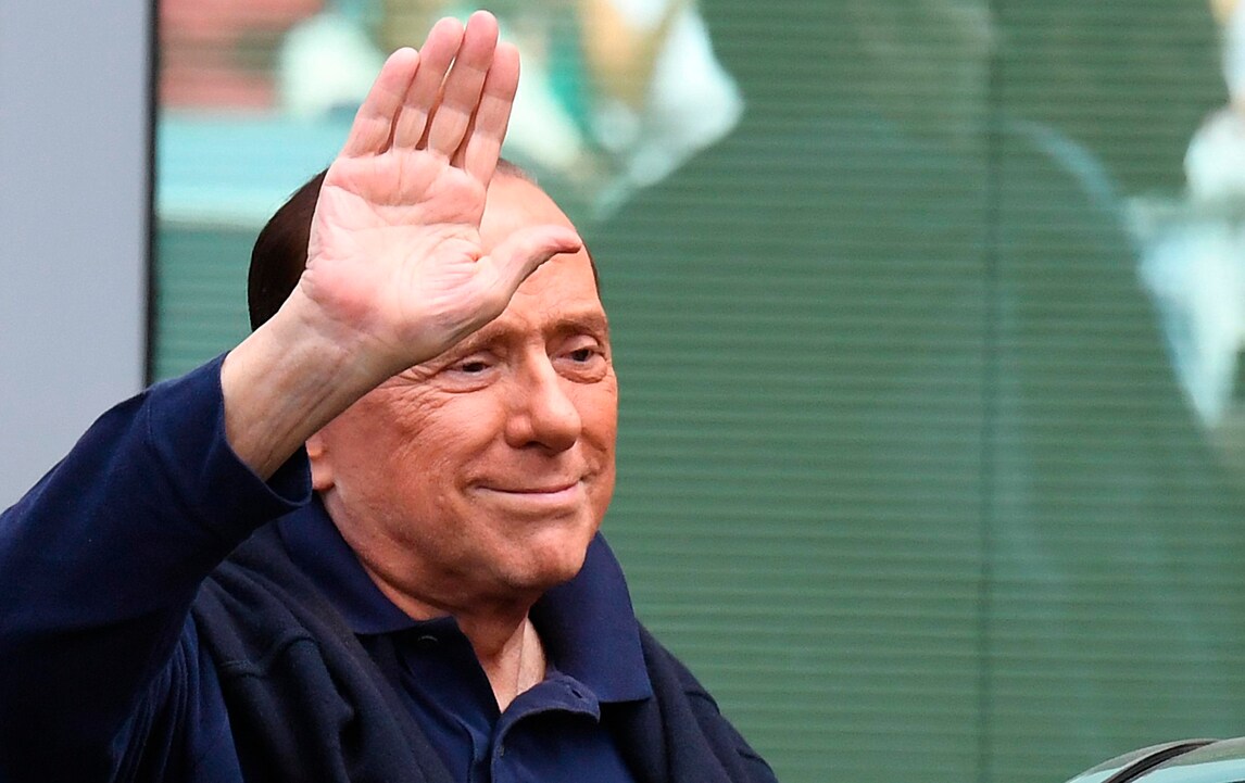 Milan, Berlusconi: «Il closing può slittare di un mese». I cinesi: «Grazie presidente»