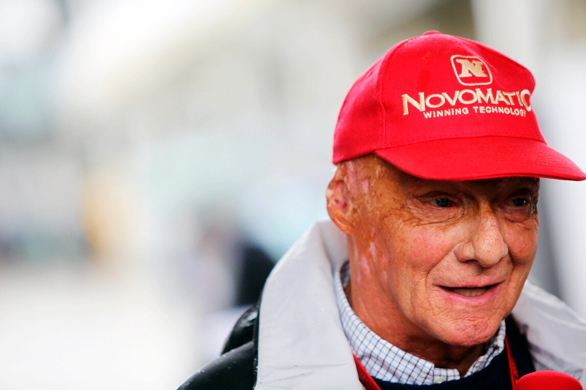 F1 Abu Dhabi, Lauda: «Domenica perfetta per la Mercedes»