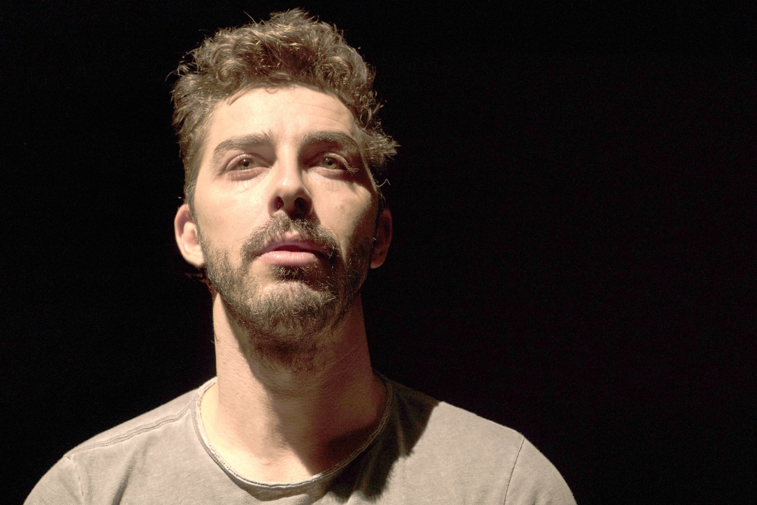 Michele Riondino incontra Faber e Don Gallo