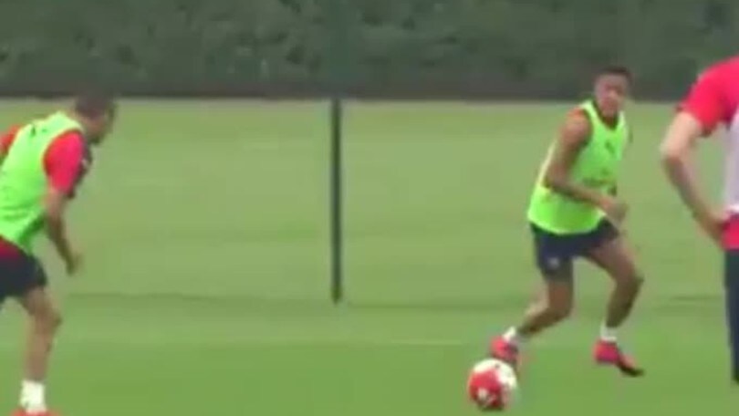 Arsenal, Sanchez vacilla: super offerta dalla Cina