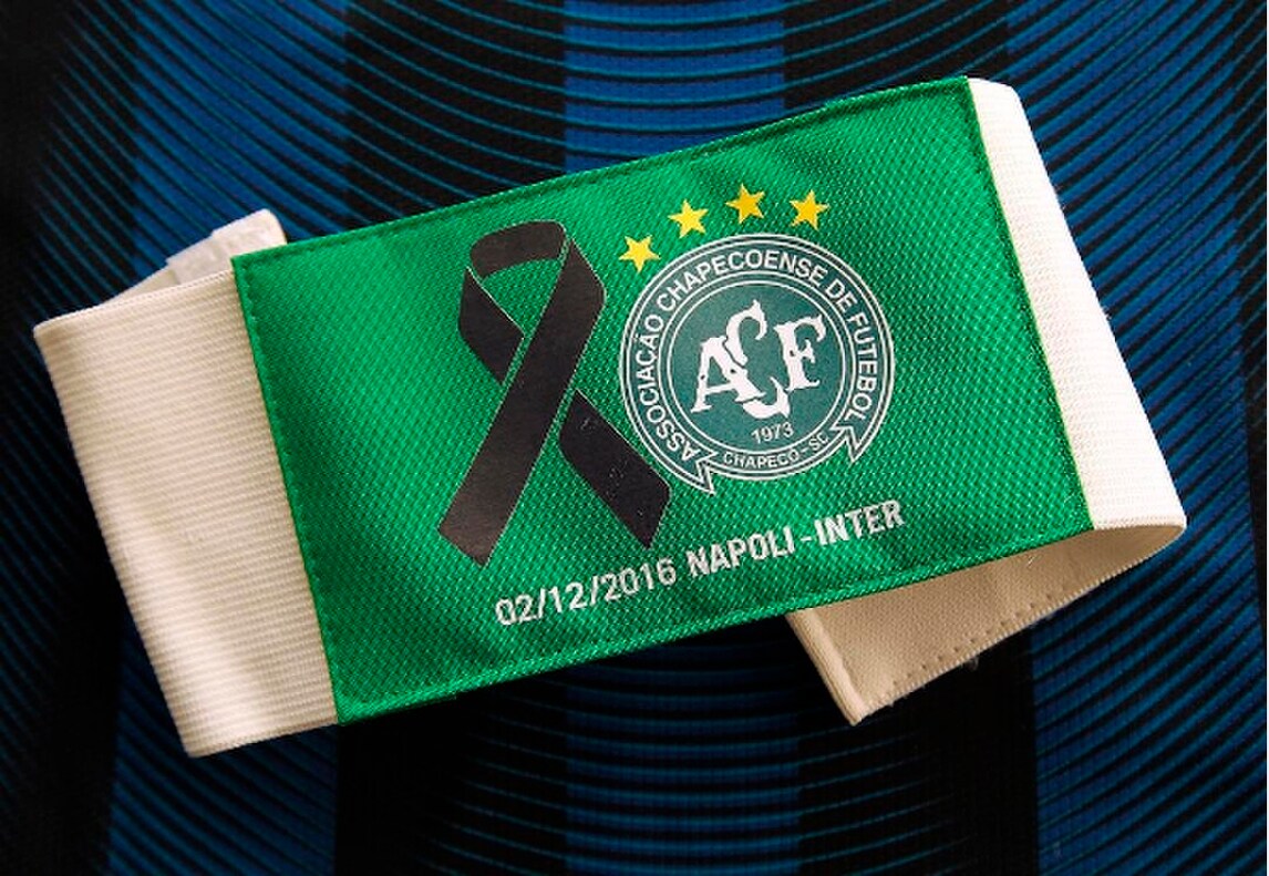 Inter: fascia-dedica per la Chapecoense contro il Napoli