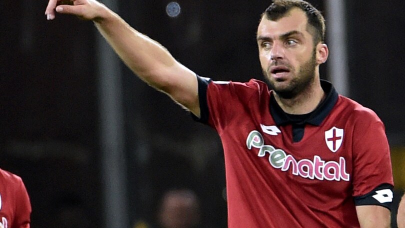 Coppa Italia, Genoa-Perugia, Pandev-Ninkovic ai supplementari: 4-3
