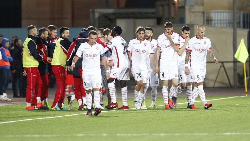 Serie B, Trapani-Carpi 0-1: decisivo Catellani. Calori in tribuna