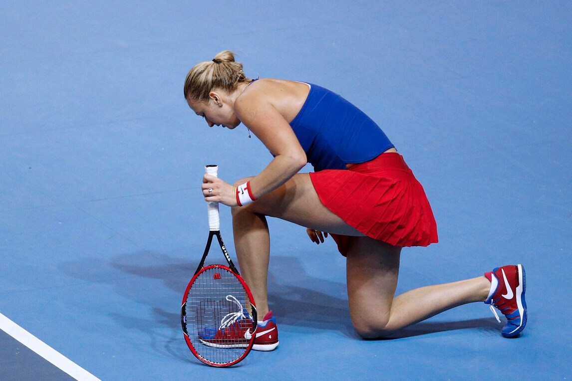Tennis: frattura da stress al piede per la Kvitova