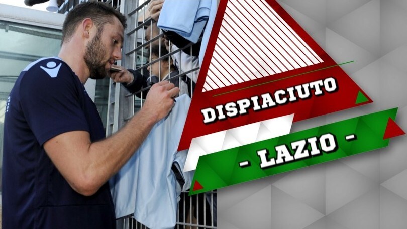 Lazio, De Vrij: "Dispiaciuto per non aver giocato il derby"