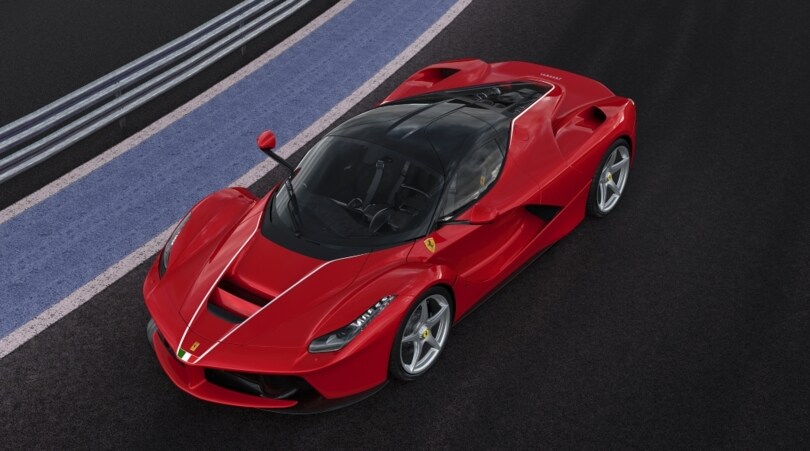 Una LaFerrari unica raccoglie 7 milioni all'asta per i terremotati