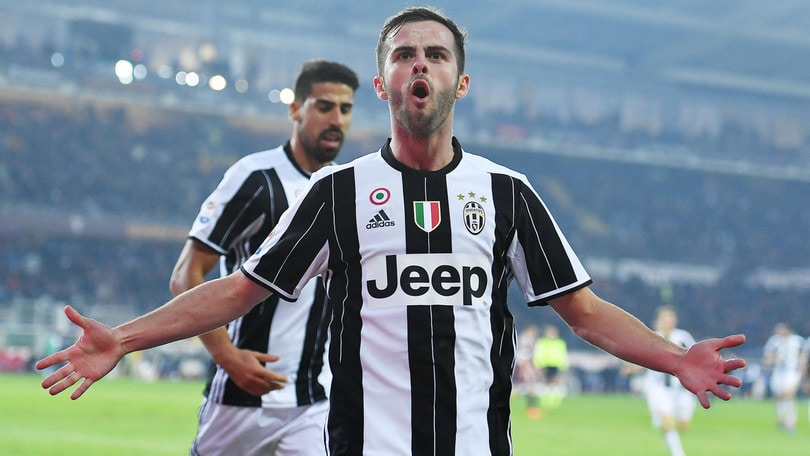 Pjanic: «Juve-Roma sarà speciale, lotteranno per lo scudetto a noi»