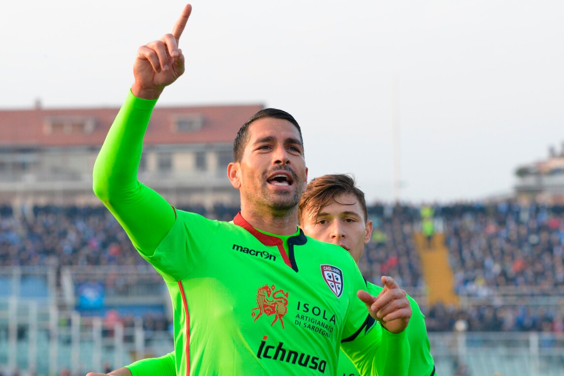 Serie A Cagliari, Borriello ko: distorsione alla caviglia