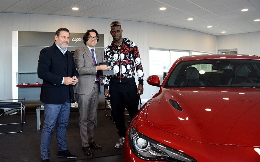 Balotelli si regala una Alfa Romeo Giulia Quadrifoglio