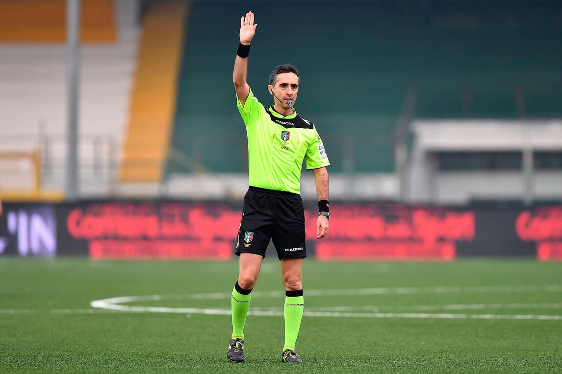 Serie B Novara-Cesena arbitra Di Paolo. Pro Vercelli-Spal: Aureliano