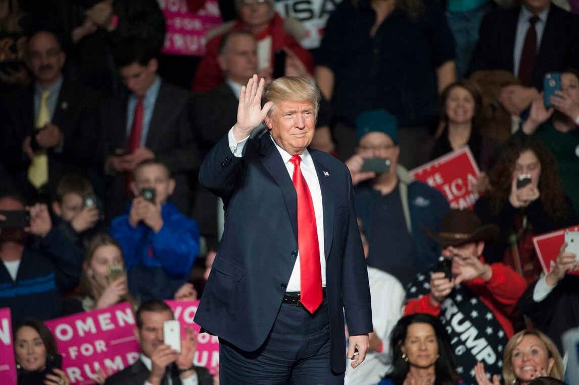 Trump nomina come consiglieri i boss di Tesla e Uber