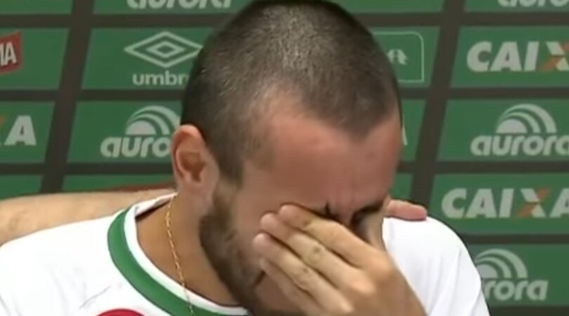 Chapecoense, Ruschel in lacrime: «Farò di tutto per tornare a giocare»