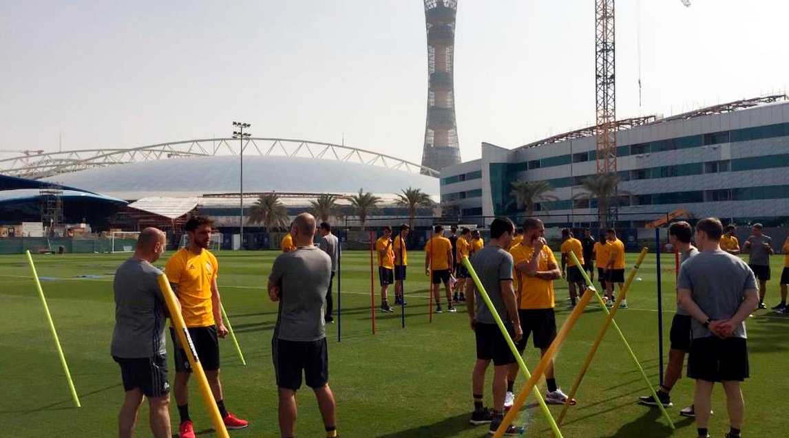 Juventus in campo a Doha. Il Milan in Italia