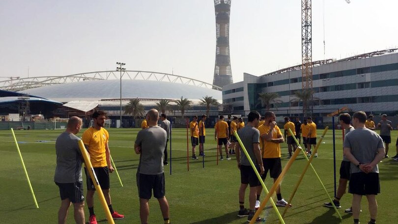 Juventus in campo a Doha. Il Milan in Italia