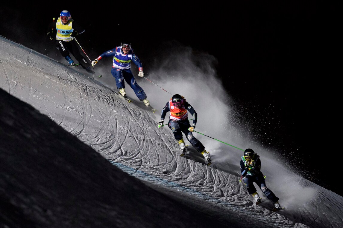 Sci: la campionessa di ski cross Holmlund resta in coma indotto