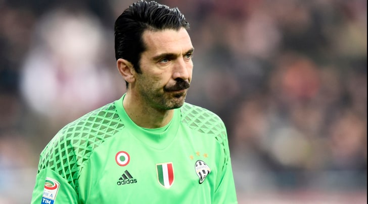 «Ecco dieci giocatori che hanno rifiutato il Barcellona: c'è anche Buffon»