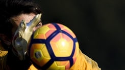 Juve, Evra si allena a Vinovo. E Buffon para l'influenza