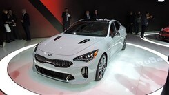 Kia Stinger GT: foto