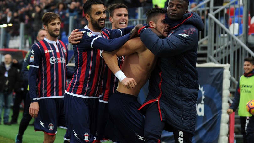Serie A, centinaia in coda al botteghino per Crotone-Juventus