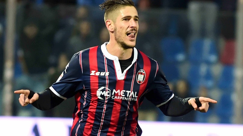 Serie A Crotone, Falcinelli: «Salvezza? Non ci arrendiamo»