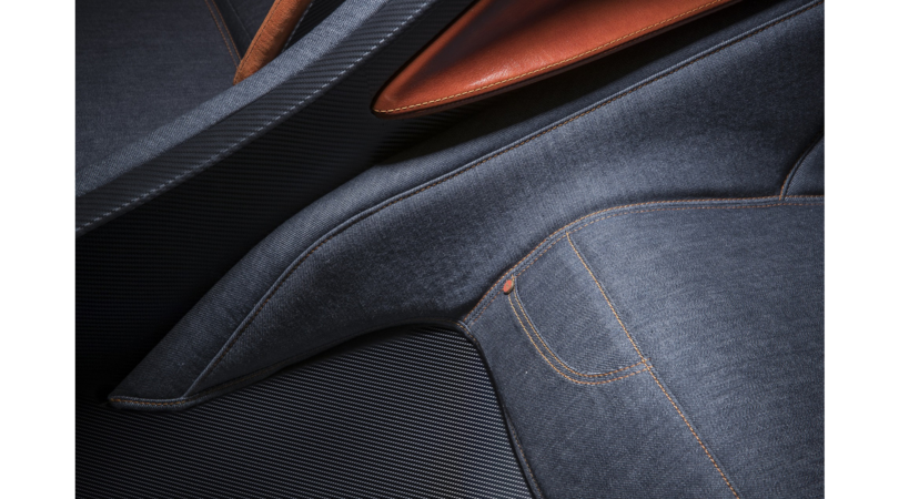 PT Pantaloni Torino veste la nuova super car disegnata da Giugiaro