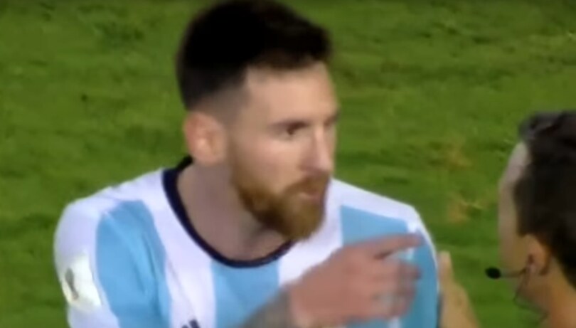Argentina, Messi insulta il guardalinee e lui non reagisce