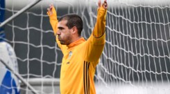 Buffon non c'è, in porta a Vinovo finisce Sturaro