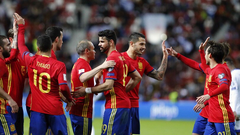 Spagna, poker a Israele. Ok Croazia e Macedonia, doppietta di Nestorovski