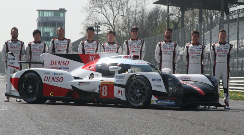 WEC, Porsche e Toyota e il "tre per due" di Le Mans