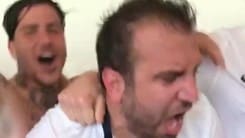 Foggia, festa Serie B: Pio e Amedeo ultras nello spogliatoio!