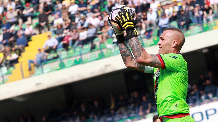 Crotone, Falcinelli: