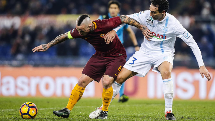 Striscione dei tifosi della Lazio per Totti