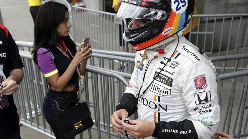 F1, Gp Usa: un casco tributo per Alonso