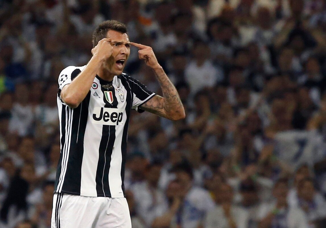 Juventus, amichevole in famiglia: il primo gol è di Mandzukic