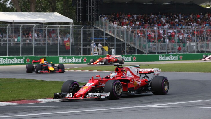 Raikkonen pronto ad aiutare Vettel: la Ferrari prima di tutto Raikkonen pronto ad aiutare Vettel: la Ferrari prima di tutto
