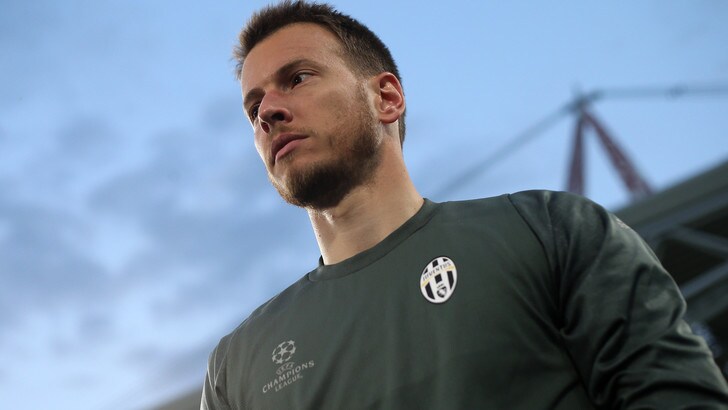 Juventus, Neto ha scelto il Valencia: trattativa in corso Juventus, Neto ha scelto il Valencia: trattativa in corso