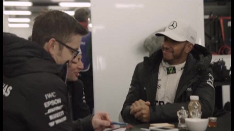 Hamilton, pace fatta con Vettel
