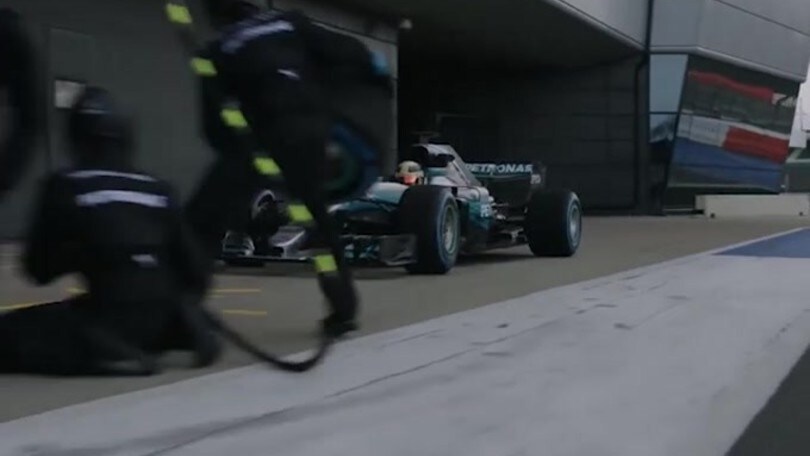 F1, Bottas conquista l'Austria e "aiuta" Hamilton