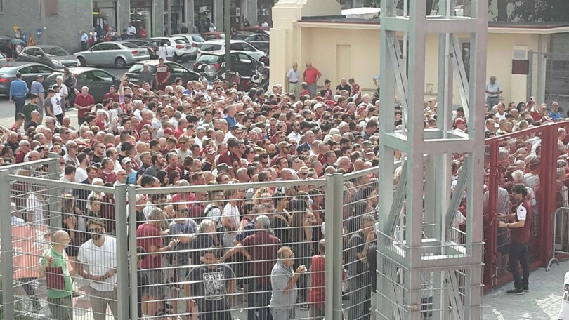 Toro, che folla per il primo allenamento al Filadelfia!