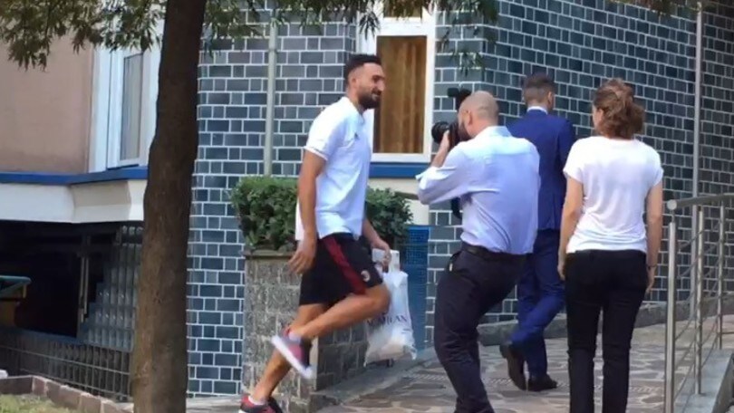 Milan, Antonio Donnarumma fa le visite