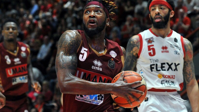 Basket Serie A, Stone rinnova con Venezia